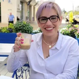 תמונה שלי בבית משפט לפני דיון